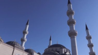Kırgızistan, Bişkek 'teki Merkez Cami