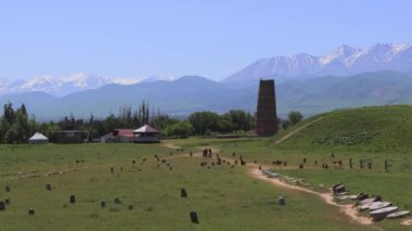 Kırgızistan 'daki Meşhur Burana Kulesi
