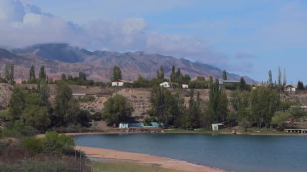 Côte Lac Issyk Kul Kirghizistan — Video