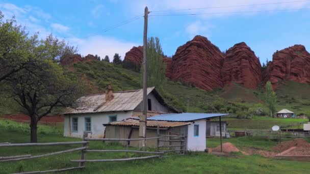 Kleurrijk Authentiek Dorp Jety Oguz Kirgizië — Stockvideo