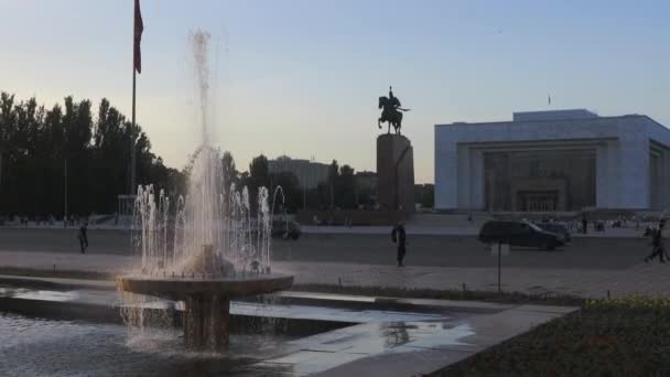 Kırgızistan Bişkek Merkez Meydanı — Stok video