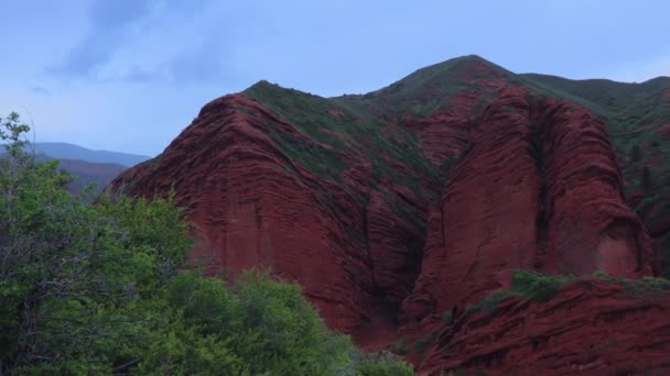 Rocks Village Jety Oguz Rain Kyrgyzstan — Stock Video