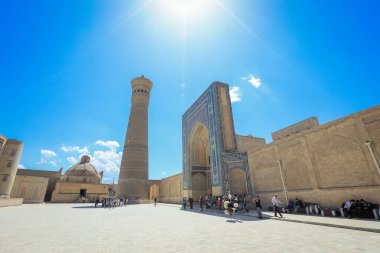 Özbekistan, Buhara 'daki Ortaçağ Mimari Topluluğu Poi Kalyan' a bakın