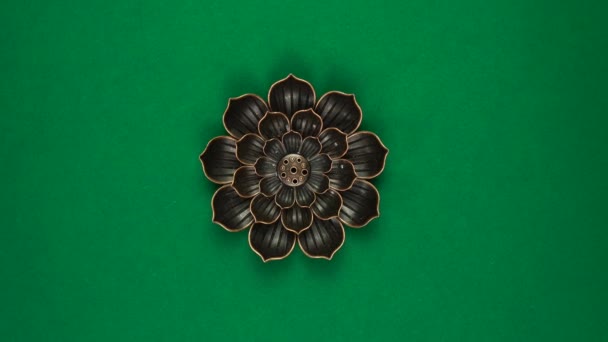 Mandala o bella rotazione souvenir su sfondo schermo verde chiave cromatica. Concetto yoga. — Video Stock