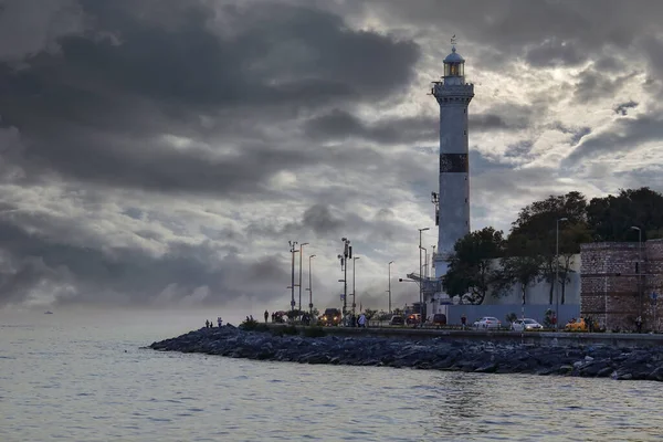 Ahirkapi Feneri Faro Histórico Situado Sur Seraglio Point Costa Rumeliana Imágenes de stock libres de derechos