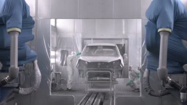 Koşu bandındaki araç parçalarını boyamak. Araba üretim fabrikası. İki ressam çarpışan bir arabaya beyaz boya sıkarlar..