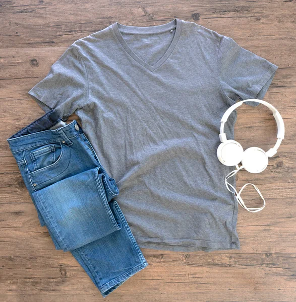 Grey Shirt Jeans Mock Headphone Flat Lay Wooden Background Top — Foto de Stock