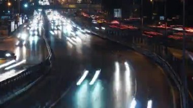 Otobanda trafik aksamı. İstanbul sokakları