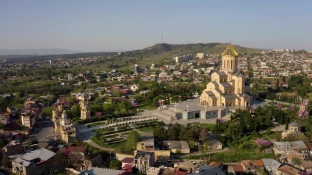 Catedral de la Santísima Trinidad de Tiflis — Vídeo de stock