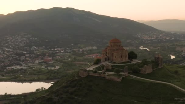 Aerial View Jvari Monastery Sunset — Stock video
