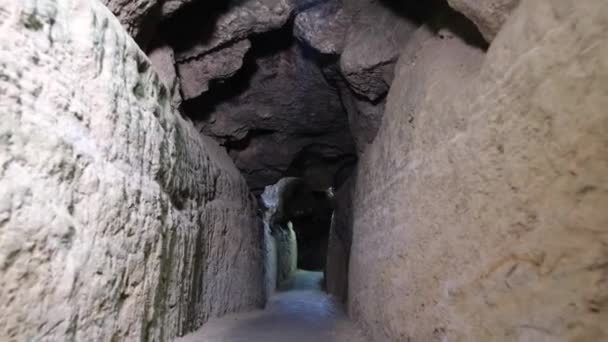 Antiche tombe funerarie abbandonate nell'antica città d'Egitto — Video Stock