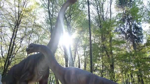 Jurassic Dinosaur Park, open-air dinosaur museum. — Stock Video