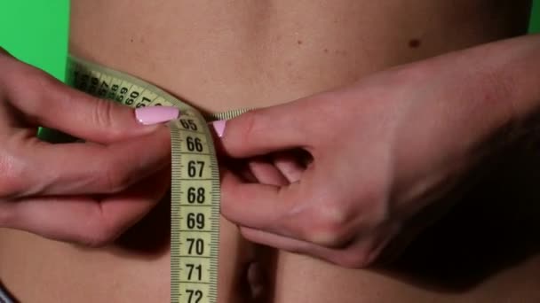 Потеря веса и диета для женщин. Здоровое питание. — стоковое видео
