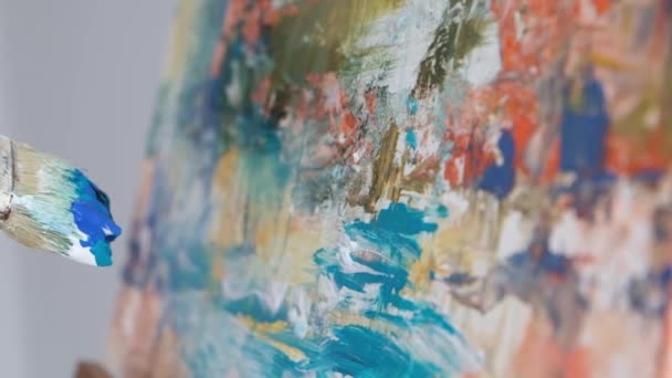 アール・ヌーヴォー様式の抽象作品を制作する現代美術家. — ストック動画