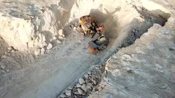 Machines working at gravel pit, truck in the quarry — Video Stock