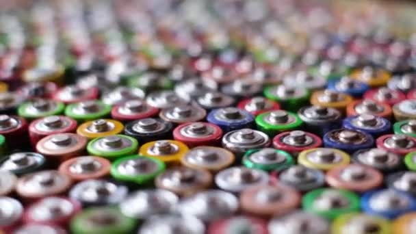 Used Batteries Stacked Center Types Aaa Volt Top View Background — Vídeos de Stock