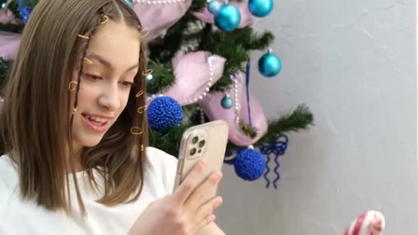 European Teenage Child Photographed Christmas Tree Home New Years Mood — Video Stock