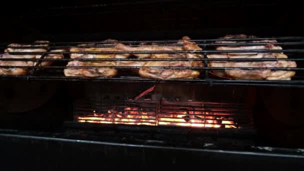 Grilled Chicken Rotated Barbecue Skewer Closed Oven Roasting Broiler Chickens — Video Stock