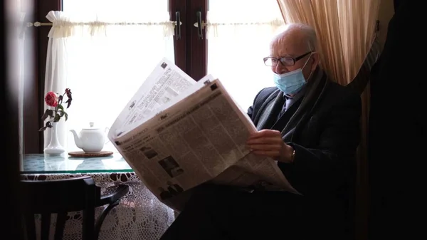 Gray Haired Grandfather Glasses Reads Fresh Newspaper Drinks Coffee While — Fotografia de Stock