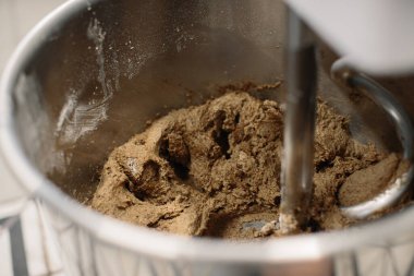 Bir fırın fırında ekmek yoğurma makinesi