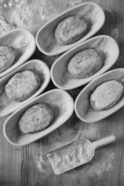 Fresh Raw Dough Wooden Molds Table Baking Homemade Bread — Stock Photo, Image