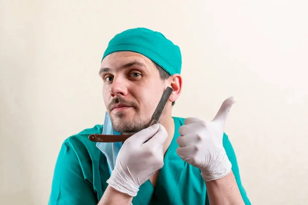 Funny Doctor Straight Razor His Hands High Quality Photo — Stock Photo, Image