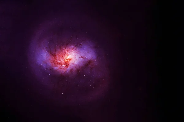 美丽的太空星云紫色的这张照片的内容是由Nasa提供的 高质量的照片 — 图库照片