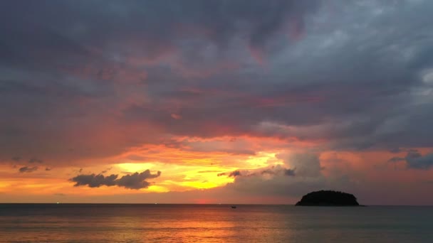 Zachód Słońca Niebo Chmurami Widokiem Ocean — Wideo stockowe