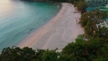 Güzel deniz manzarası. Şaşırtıcı doğa geçmişi