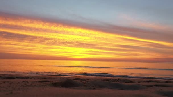夕阳西下的天空 — 图库视频影像
