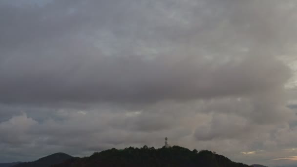 Chmura Lotu Ptaka Nad Phuket Duży Budda Szczycie Góry — Wideo stockowe