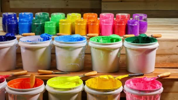 Varios Colores Cubos Pinturas — Vídeo de stock