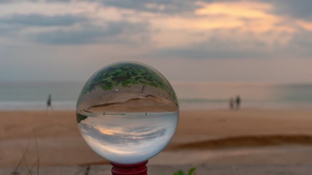 Time Lapse Sunset Crystal Ball Image Appears Upside Looks Strange — Vídeos de Stock