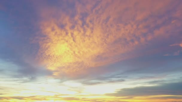 Letecký Pohled Sladká Obloha Při Západu Slunce Nad Pohořím Pláži — Stock video