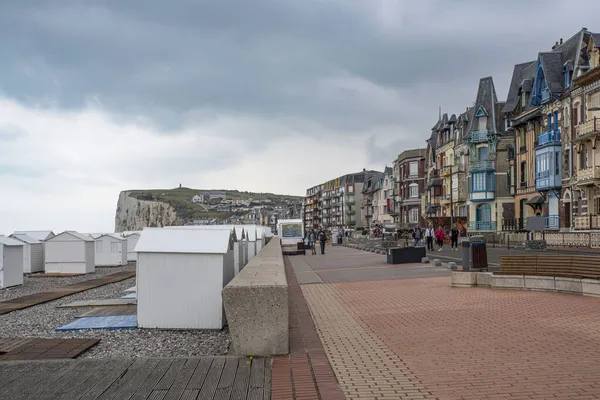 White Beach Huts Seaside Albtre Coast Town Mer Les Bains — Stock Photo, Image