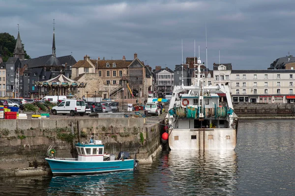 City Honfleur Normandy Its Typical Houses Boat Lock Quay — Stock Photo, Image