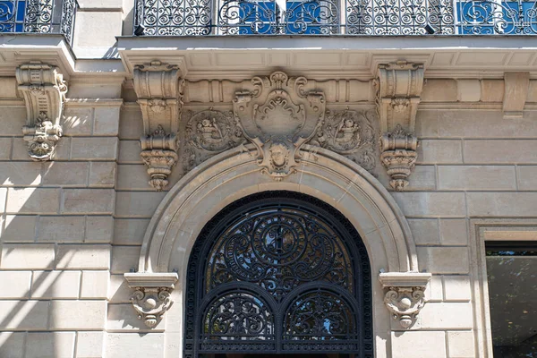 Dettaglio Dell Architettura Edilizia Parigina — Foto Stock