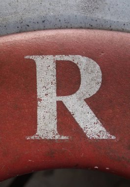 Sıkıntılı Durum Tipografisinde Yazılı Bir Harf Bulundu