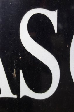 Sıkıntılı Durum Tipografisinde Yazılı Sözcükler Bulundu