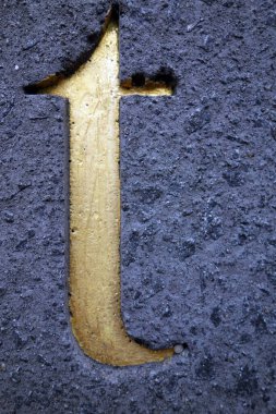 Sıkıntılı Durum Tipografisinde Yazılı Bir Harf Bulundu