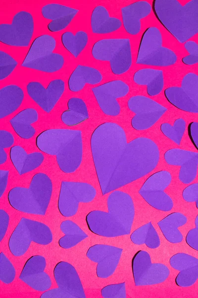 Różowy Fioletowy Papier Love Hearts Wycięte Tle Walentynki Lub Wesela — Zdjęcie stockowe