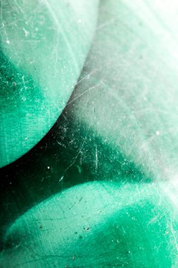 Jagged Spiritüel Kenarlı Yarı Kıymetli Kristal Taş Yakın plan