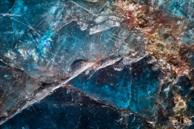 Jagged Spiritüel Kenarlı Yarı Kıymetli Kristal Taş Yakın plan