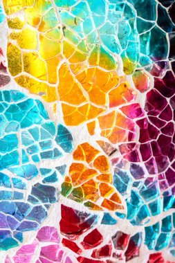 Gökkuşağı Renkli Parçalanmış Cam Mozaik Arkaplanı