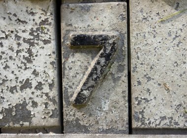 Sıkıntılı Durum Tipografisinde Sözcük Bulma Numarası