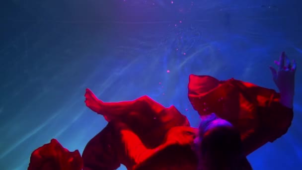 Slow Motion Beautiful Slender Girl Long Red Dress Underwater — 图库视频影像