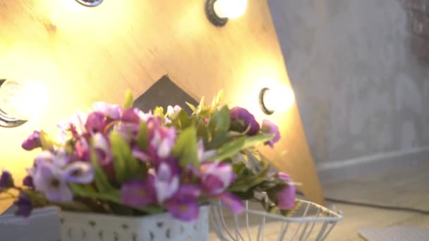 Bouquet Delicate Flowers Boxes Bright White Interior Ligths — Stock Video
