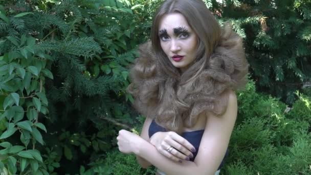 Slow Motion Beautiful Model Girl Makeup Hairstyle — Vídeo de stock