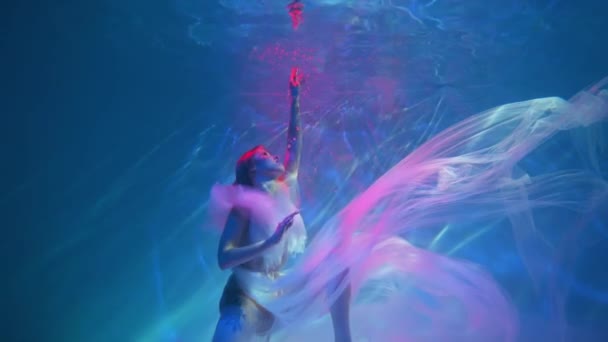 Slow Motion Girl White Dress Underwater — Stock videók