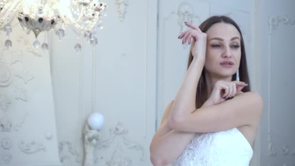 Young Beautiful Bride Luxurious Wedding Dress Studio — Stockvideo